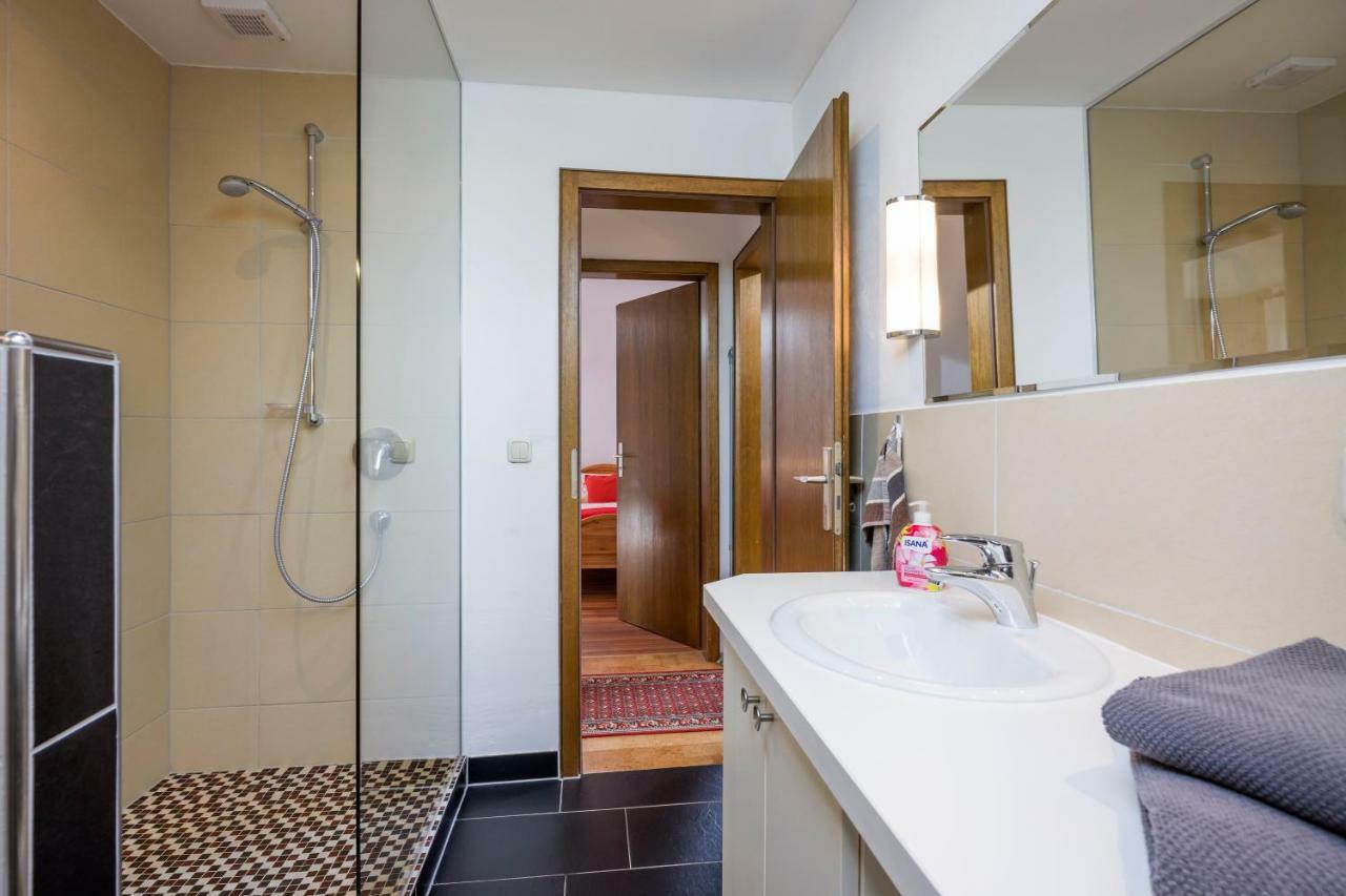 Heidinger Apartment โอเบอร์เอาดอร์ฟ ภายนอก รูปภาพ